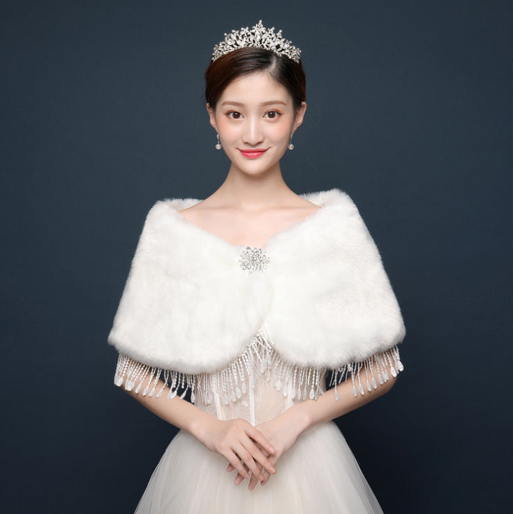 Bride's wedding dress fur shawl women's warm white cloak cheongsam jacket red cloak