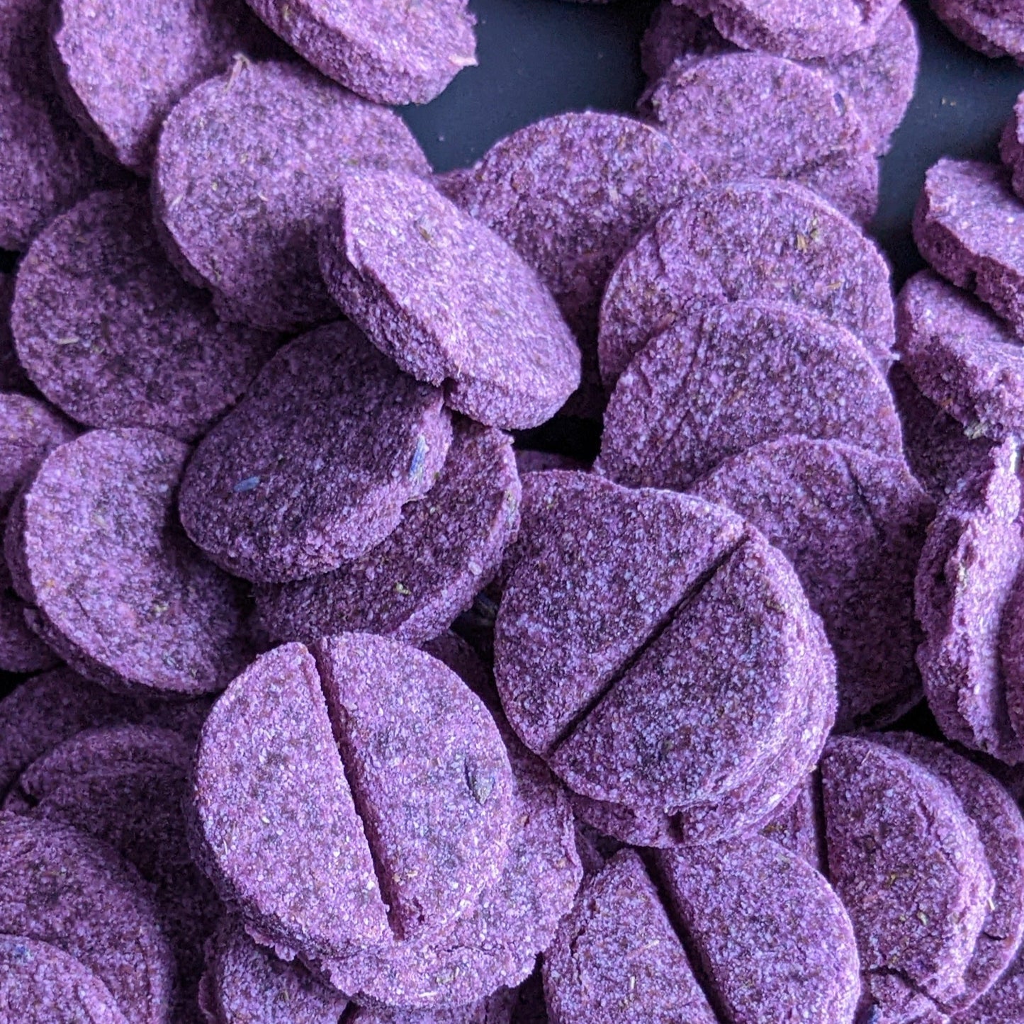 CHESTER'S LAVENDER DOG TREATS NATURAL CALMING HERBS